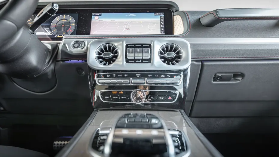 MERCEDES-BENZ Klasa G -