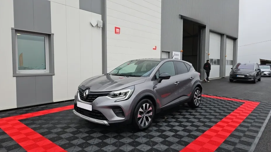 RENAULT Captur -