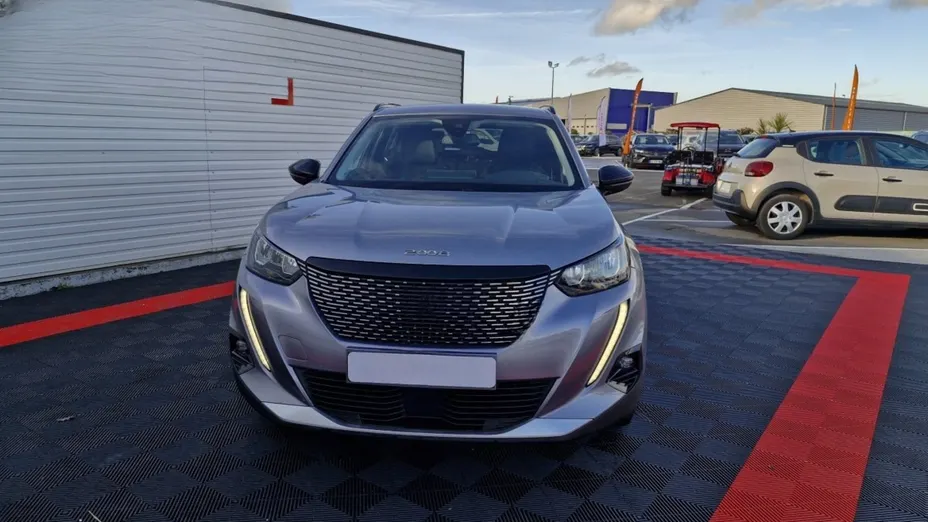 PEUGEOT 2008 -