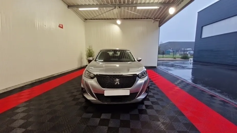 PEUGEOT 2008 -