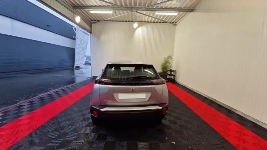 PEUGEOT 2008 -