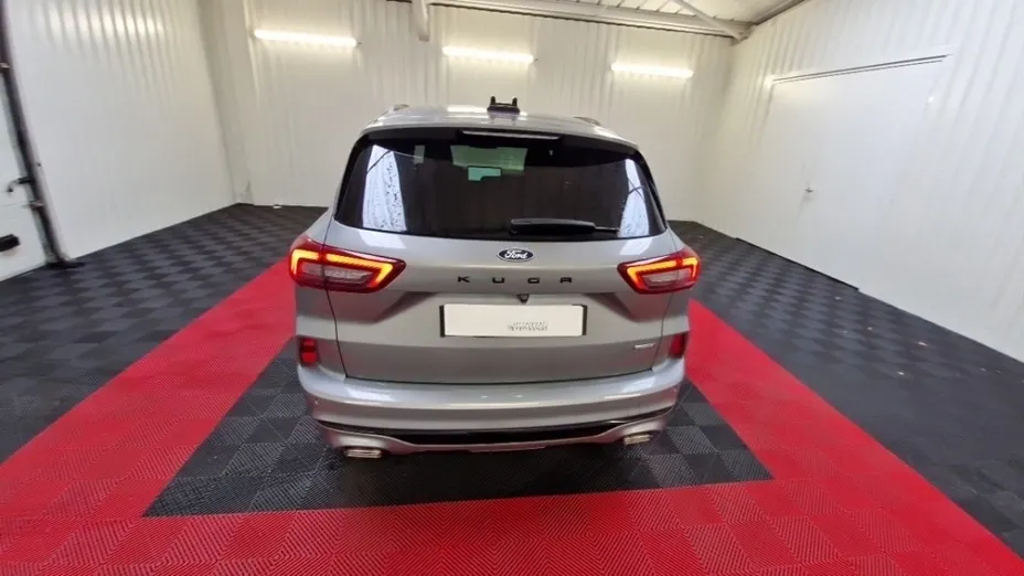 FORD Kuga -