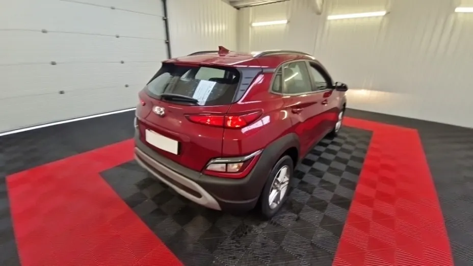 HYUNDAI Kona -