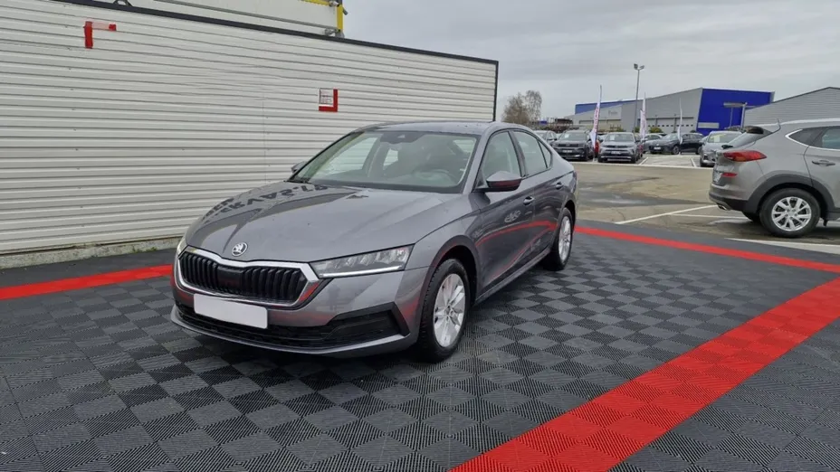 SKODA Octavia -