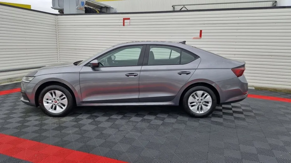 SKODA Octavia -