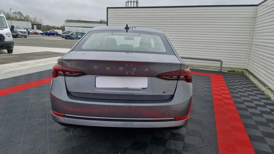 SKODA Octavia -