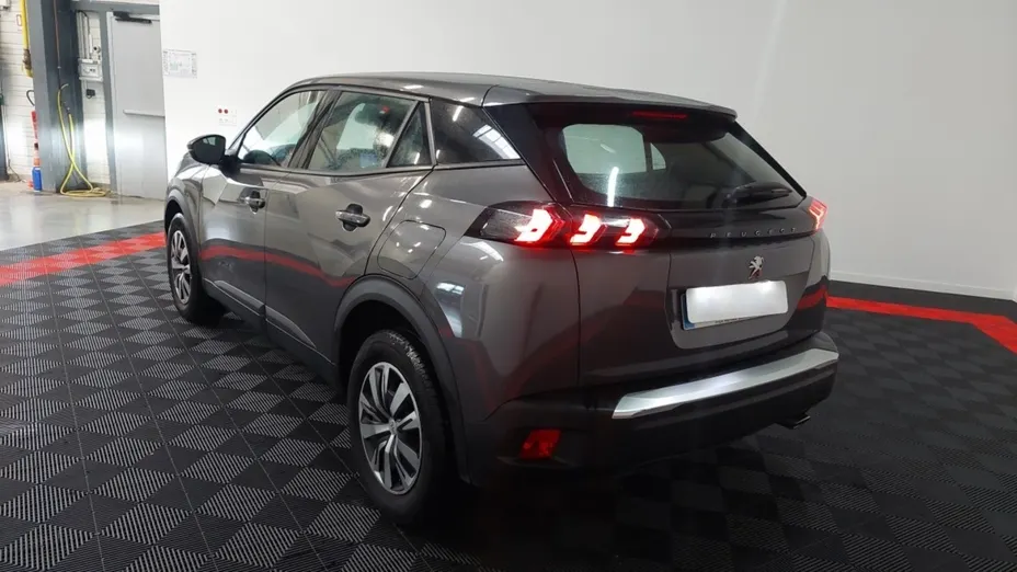 PEUGEOT 2008 -