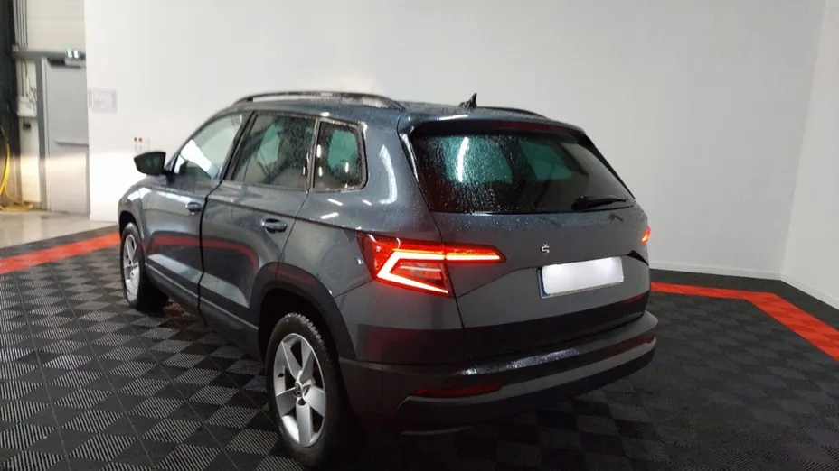 SKODA Karoq -