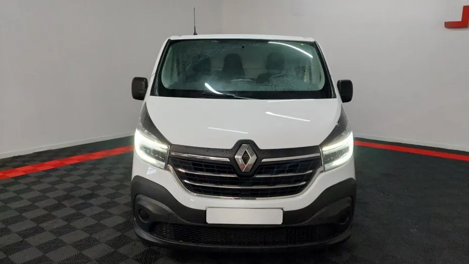 RENAULT Trafic -