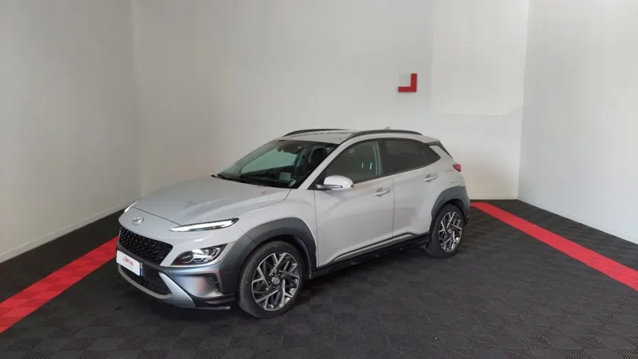 HYUNDAI Kona -