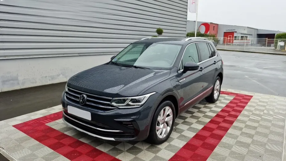 Volkswagen Tiguan -