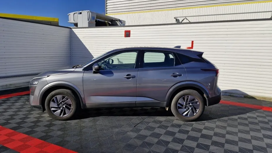 NISSAN Qashqai -