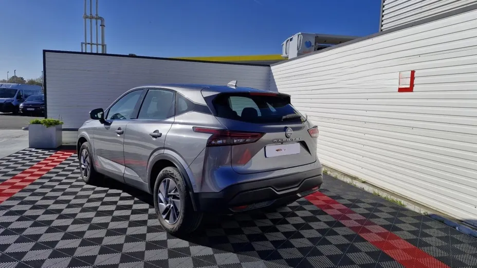 NISSAN Qashqai -