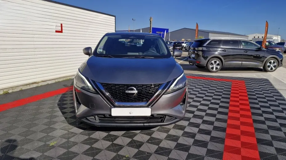 NISSAN Qashqai -