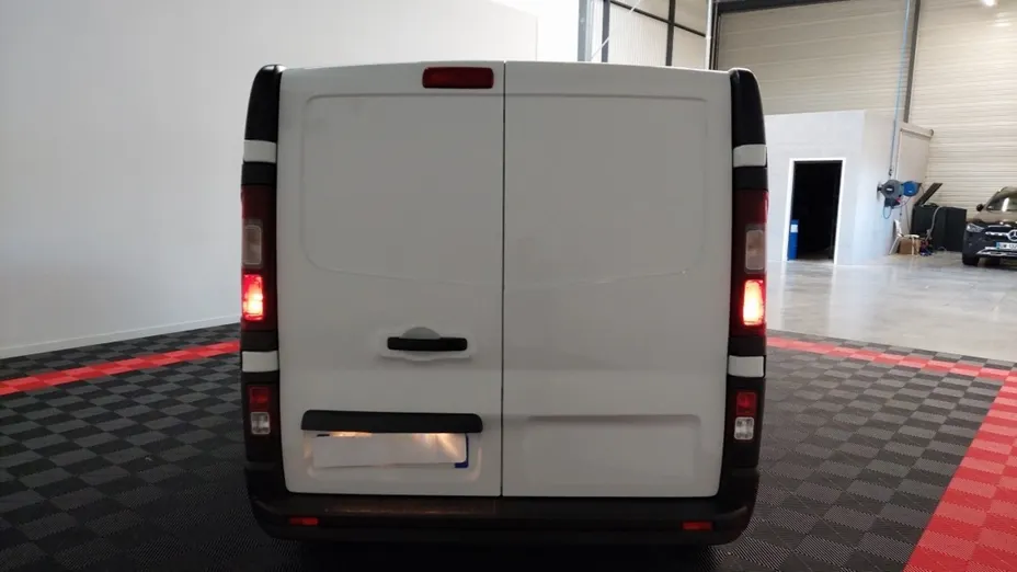 RENAULT Trafic -