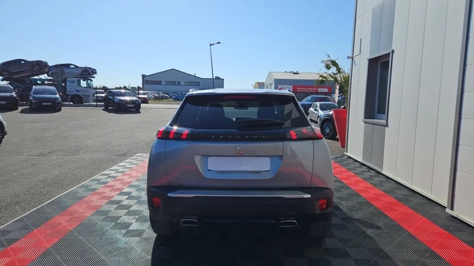PEUGEOT 2008 -