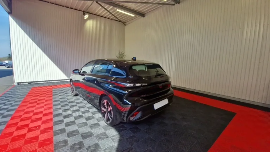 PEUGEOT 308 -