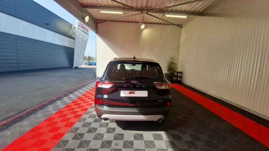 FORD Kuga -