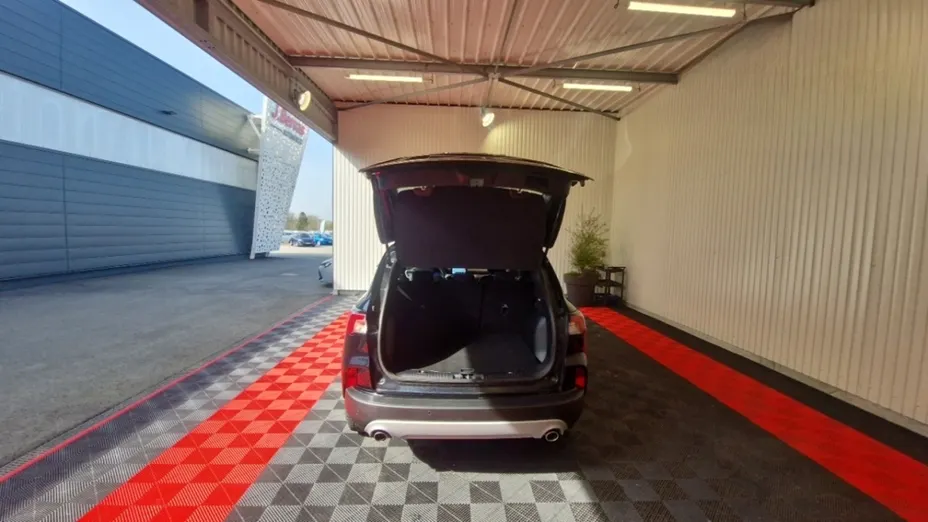 FORD Kuga -