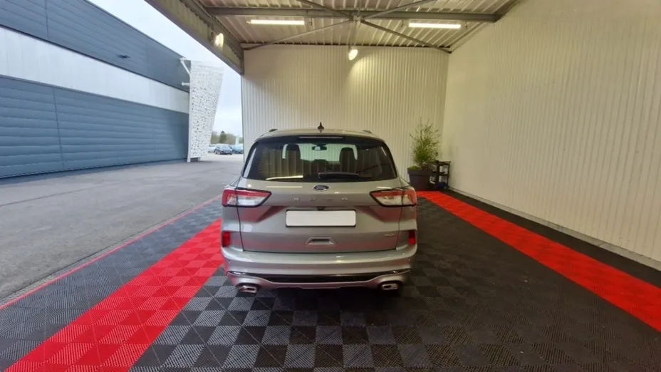 FORD Kuga -