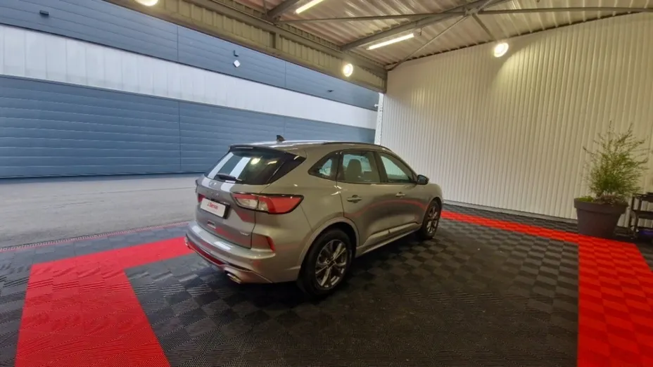 FORD Kuga -