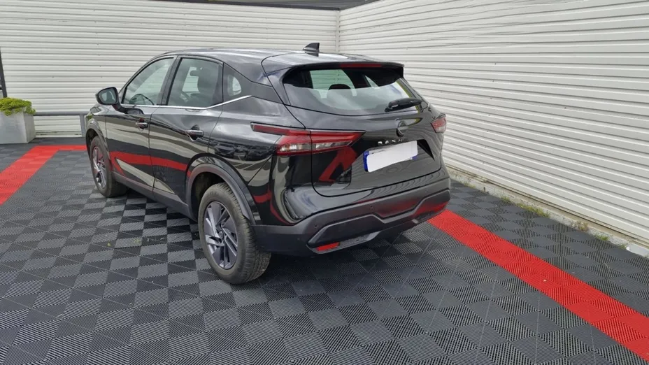 NISSAN Qashqai -