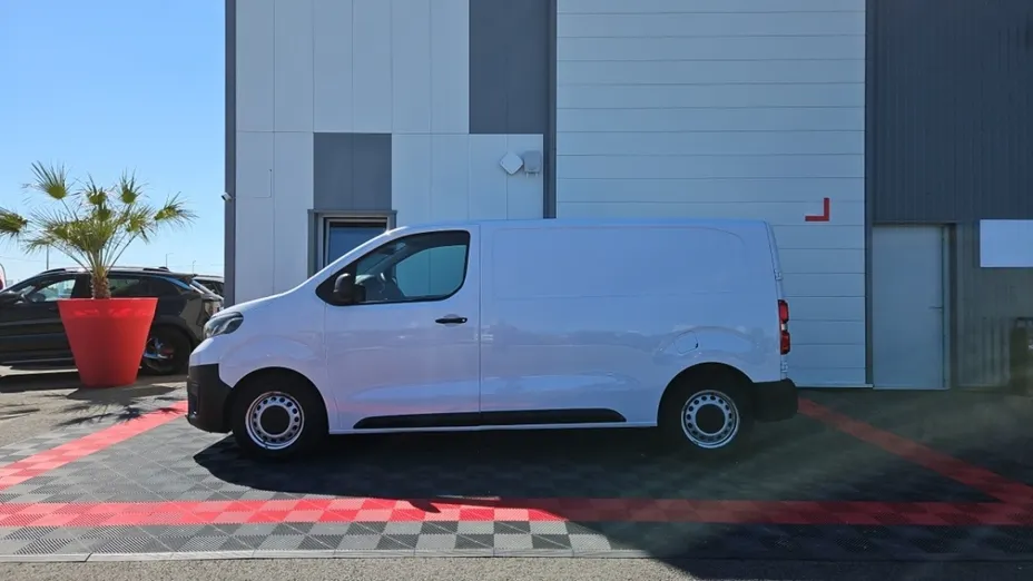 TOYOTA Proace -