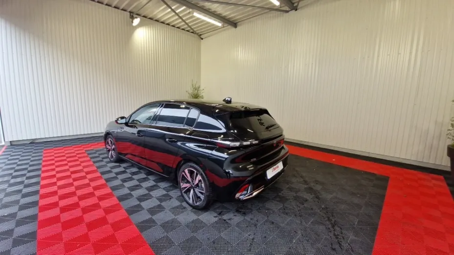 PEUGEOT 308 -