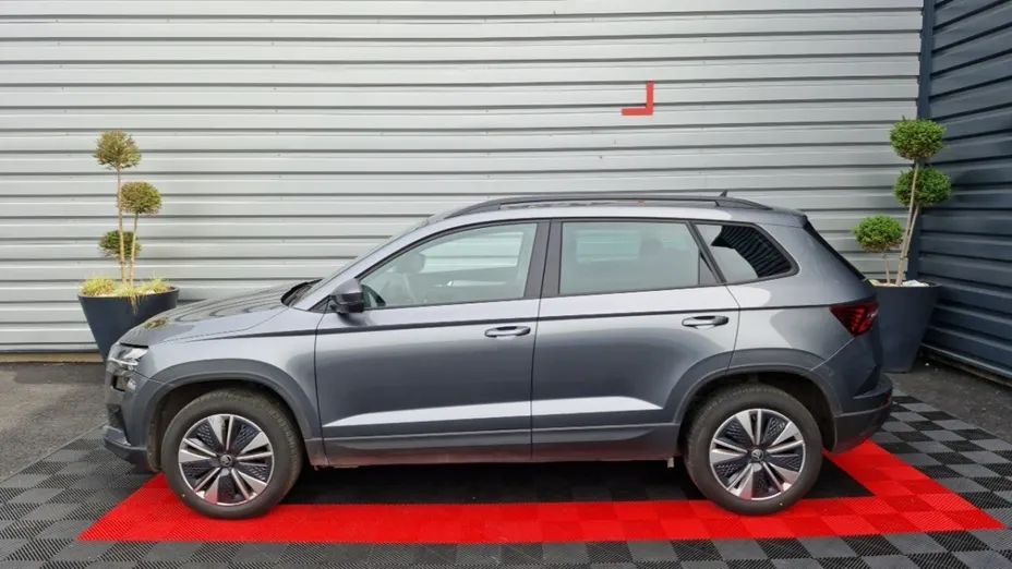 SKODA Karoq -