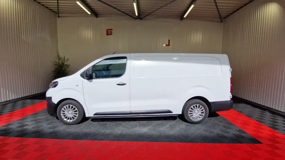 TOYOTA Proace -