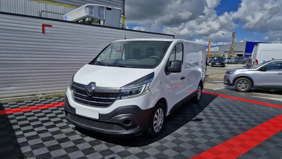 RENAULT Trafic -