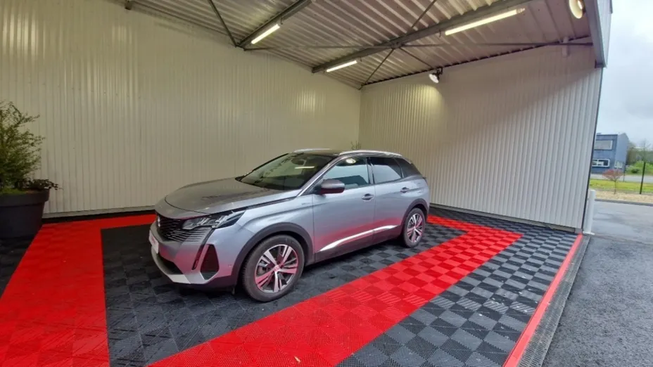 PEUGEOT 3008 -
