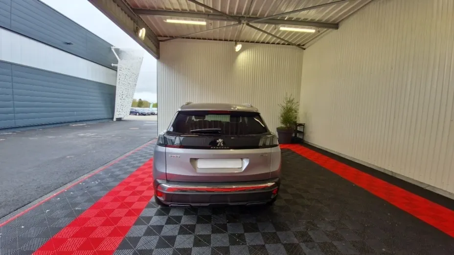 PEUGEOT 3008 -