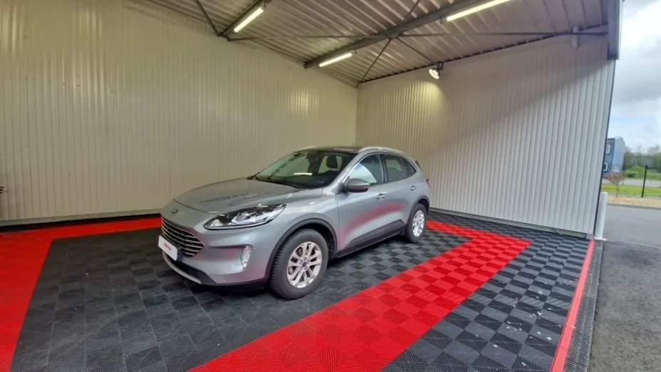 FORD Kuga -
