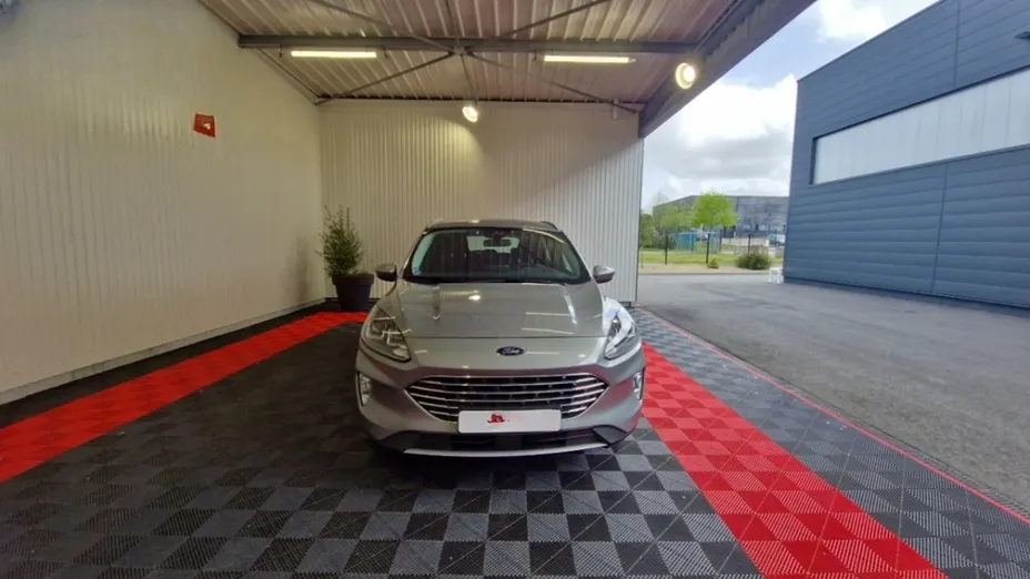 FORD Kuga -