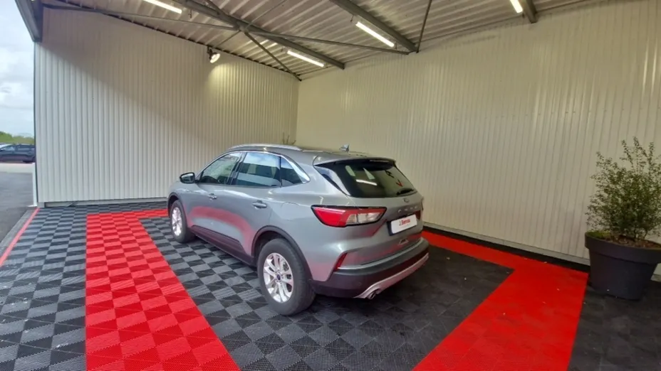 FORD Kuga -