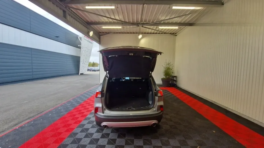 FORD Kuga -
