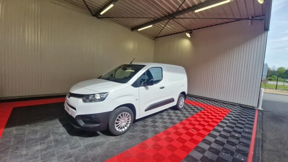 TOYOTA Proace -