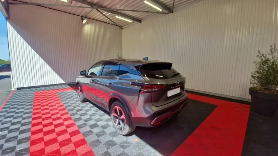 NISSAN Qashqai -