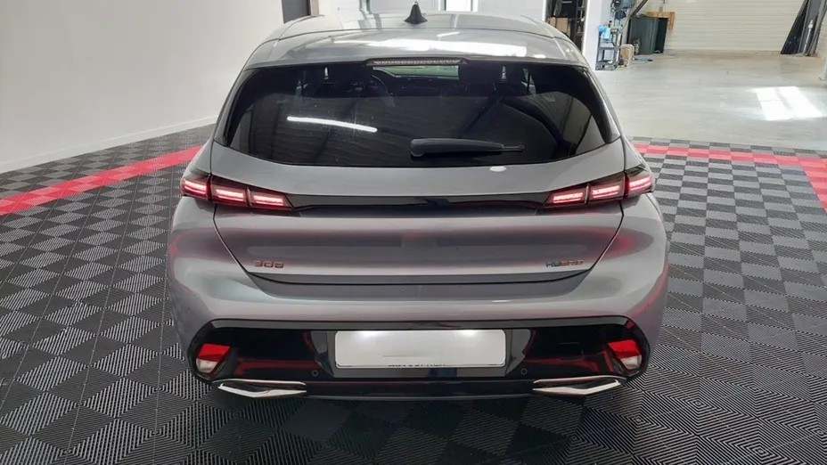 PEUGEOT 308 -