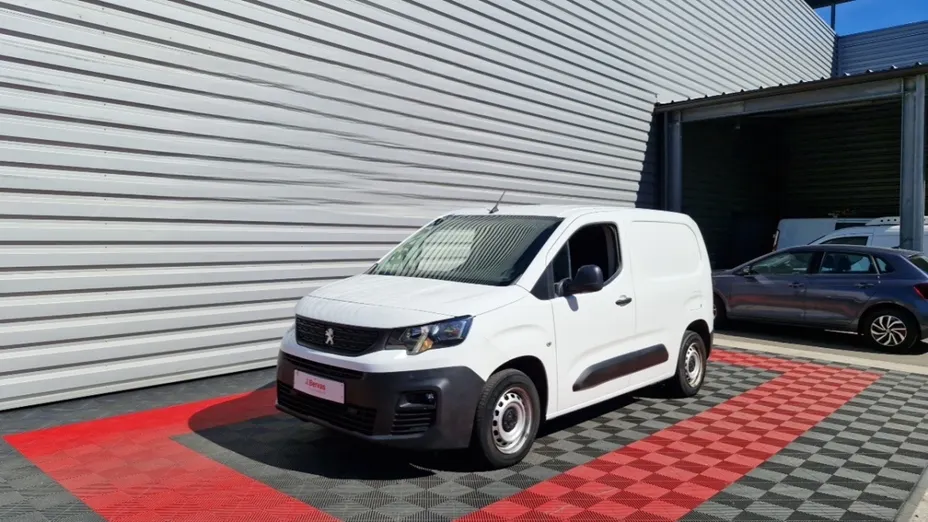 PEUGEOT Partner -