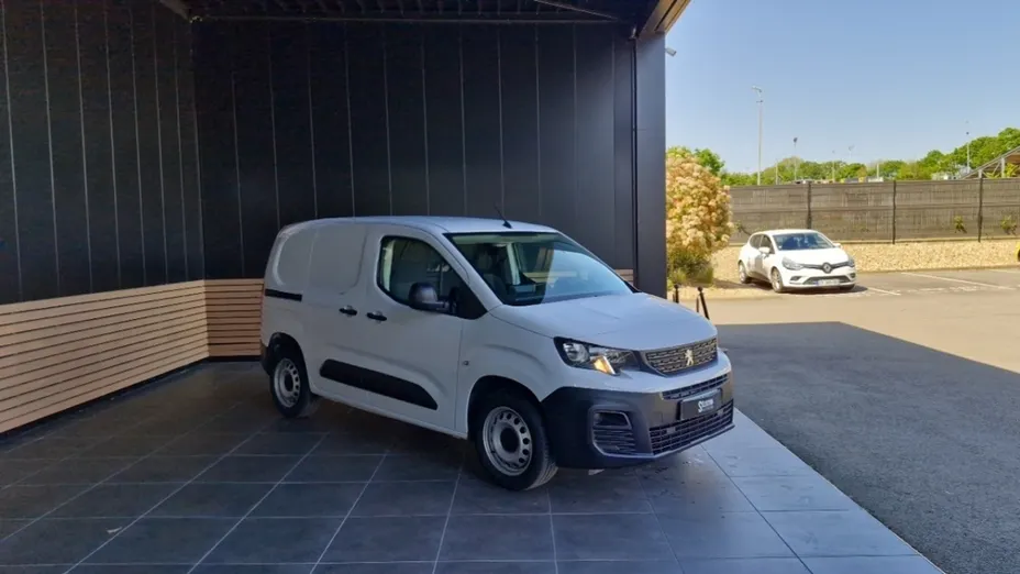 PEUGEOT Partner -