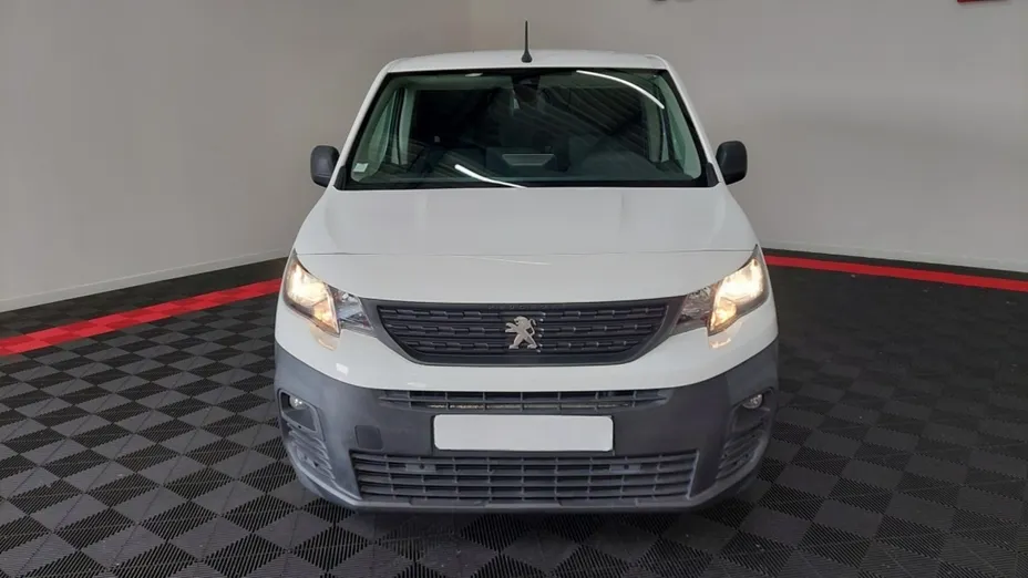 PEUGEOT Partner -