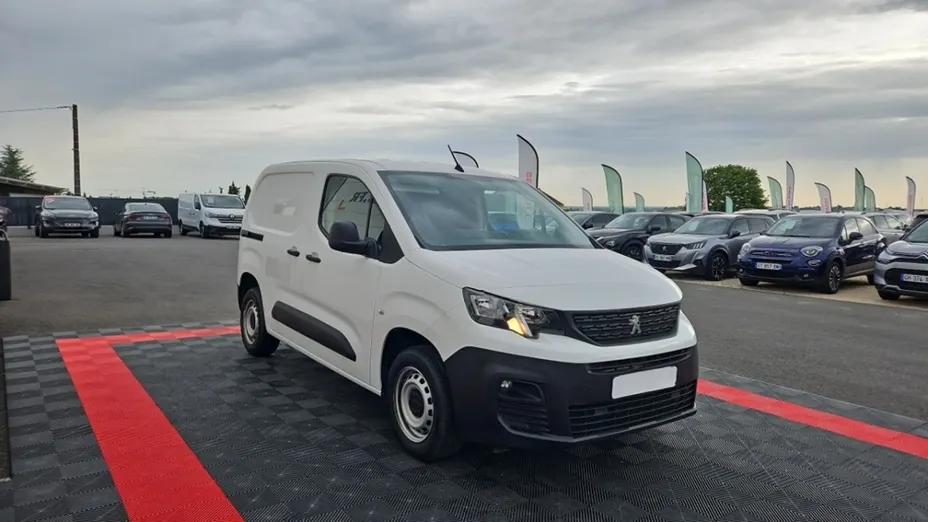 PEUGEOT Partner -
