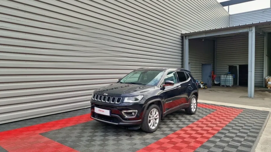 JEEP Compass -