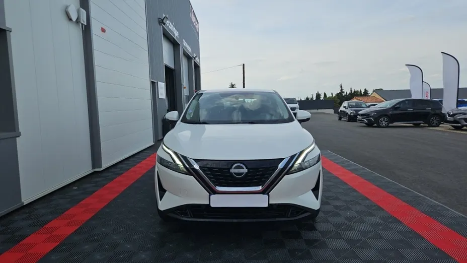 NISSAN Qashqai -