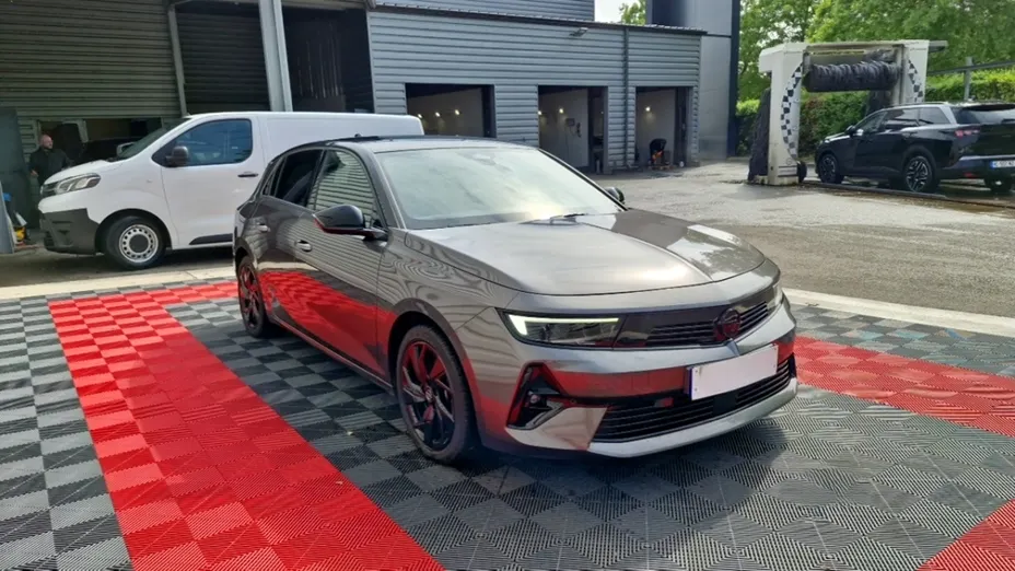 OPEL Astra -