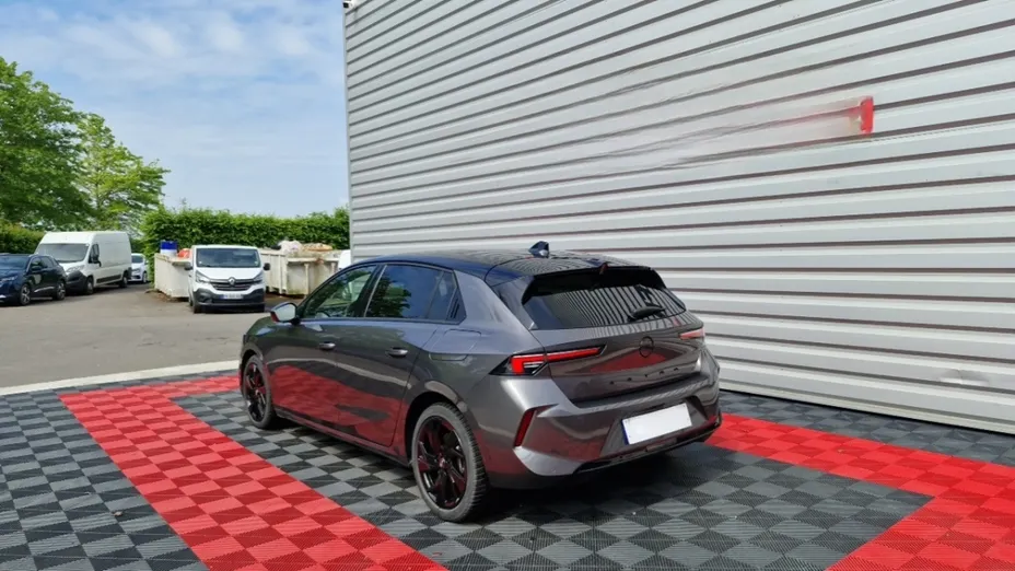 OPEL Astra -