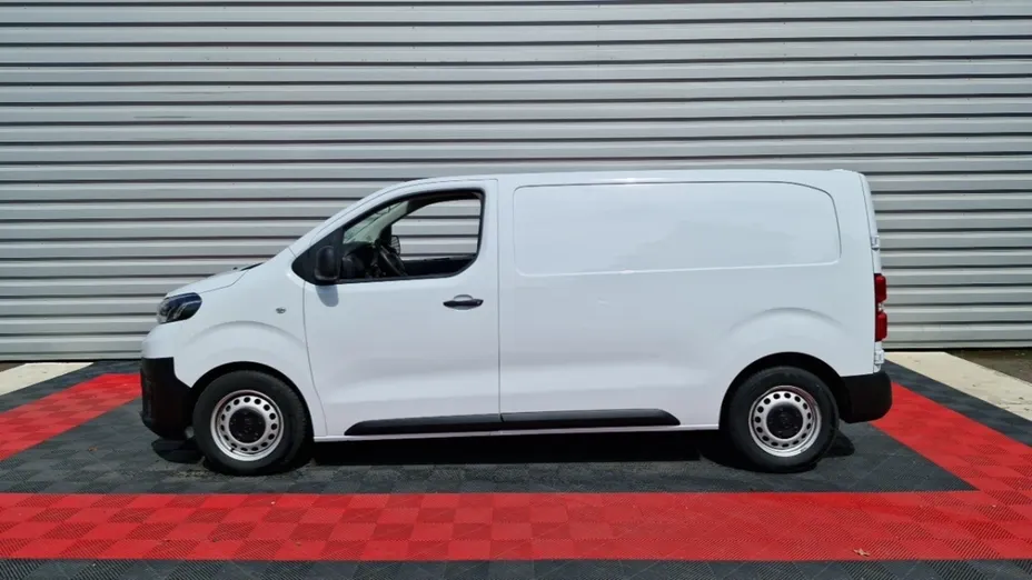 TOYOTA Proace -