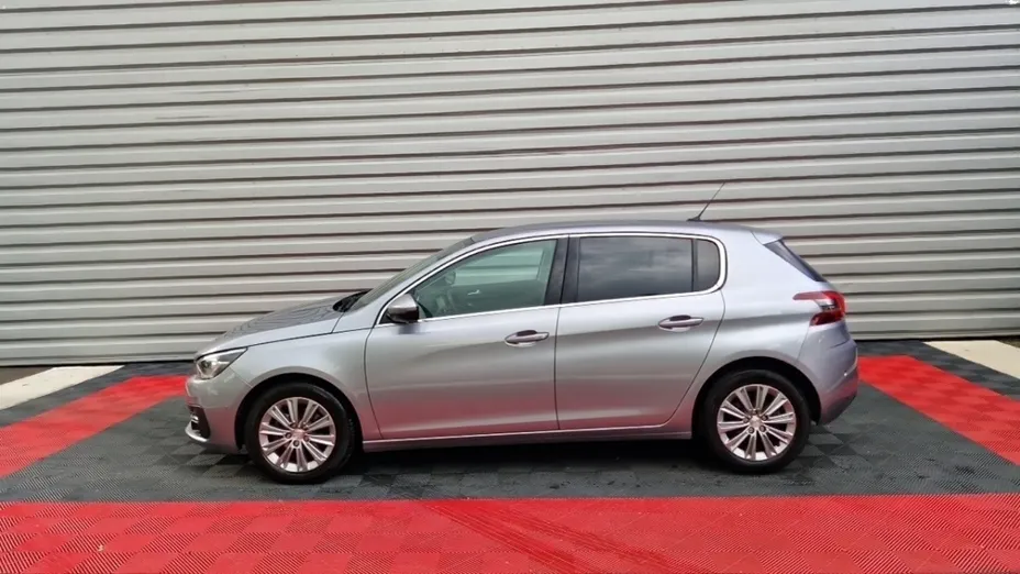 PEUGEOT 308 -